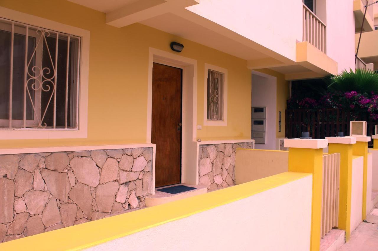 Tres Caravelas Studio Flats サンタ・マリア エクステリア 写真